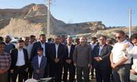 استاندار هرمزگان  از منطقه ویژه اقتصادی پارسیان بازدید کرد