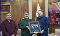  تقدیر فرمانده ناوتیپ412 ذوالفقار از مدیرعامل منطقه ویژه اقتصادی پارسیان